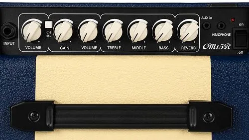Cort CM15R-EU-DB Комбоусилитель для электрогитары.